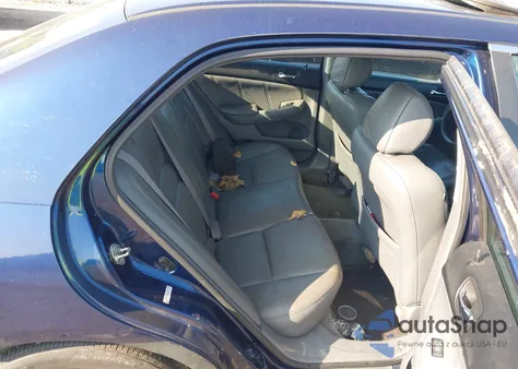 2004 Honda Accord 3.0 Ex z USA, uszkodzony, nr VIN 1HGCM66554A044262